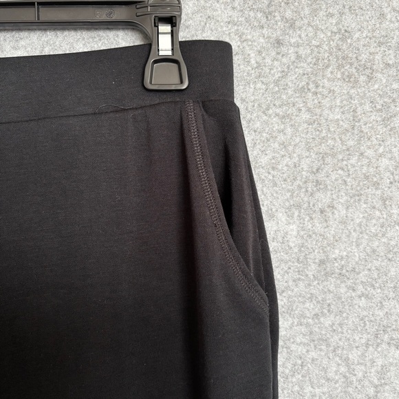 Westwood Jogger Pants with Pockets Small Black - Picture 5 of 14